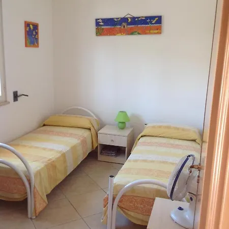 Case Ariosto 30 Piano Terra Torre Mozza